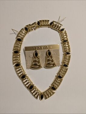 Vintage Gold-Plated Necklace & Earrings Set with Black Stones